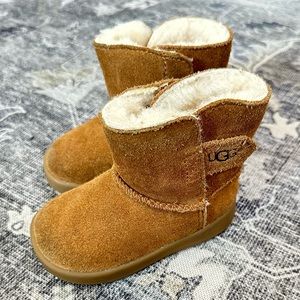 Ugg Baby/toddler Size 4 / 5 Boots